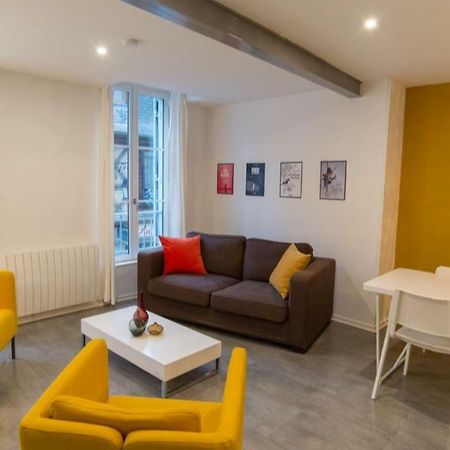 Bel Appartement Au Coeur Du Centre Historique ブールジュ エクステリア 写真